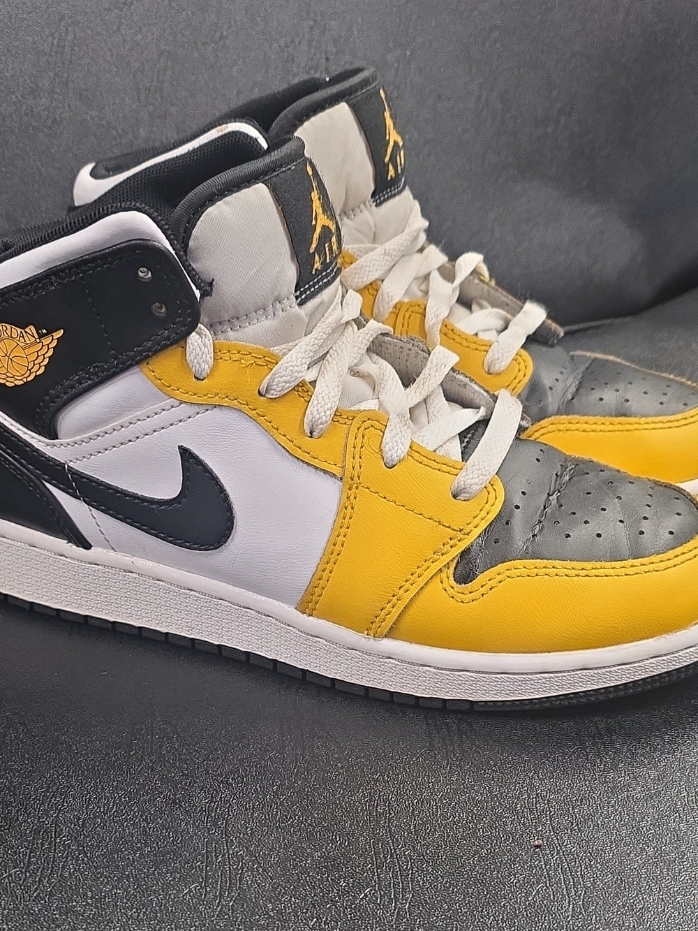 Jordan Kids' High-Top Sneakers - Yellow/Black/White